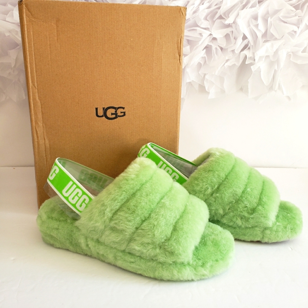 SOLD. UGG Fluff Yeah Slide Slippers in Green Apple 🍏
